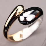 Wide-Opened Snake Bracelet Bangles