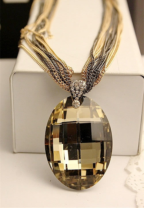 Vintage Oval Glass Crystal Pendant Necklace