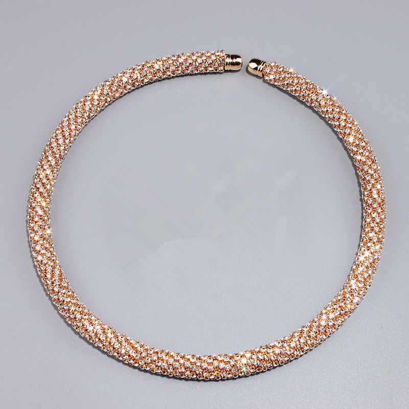 rose gold necklace